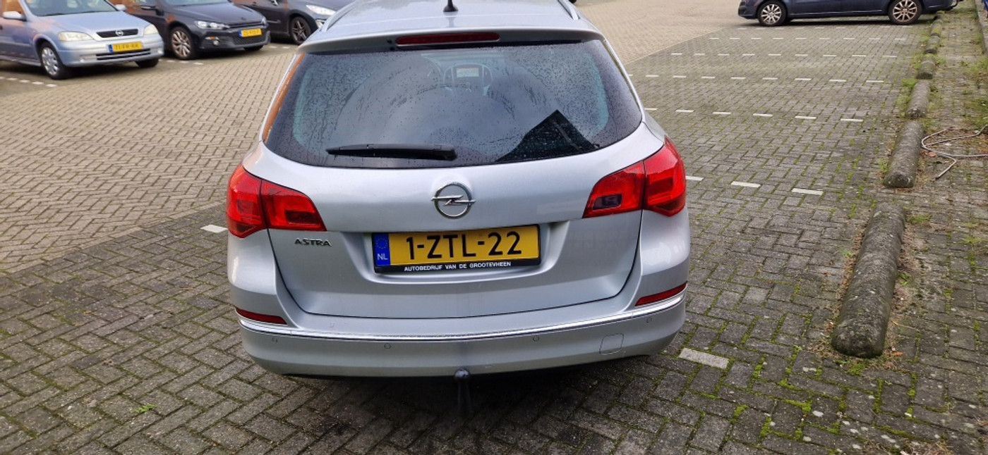Foto van Opel Astra Sports Tourer