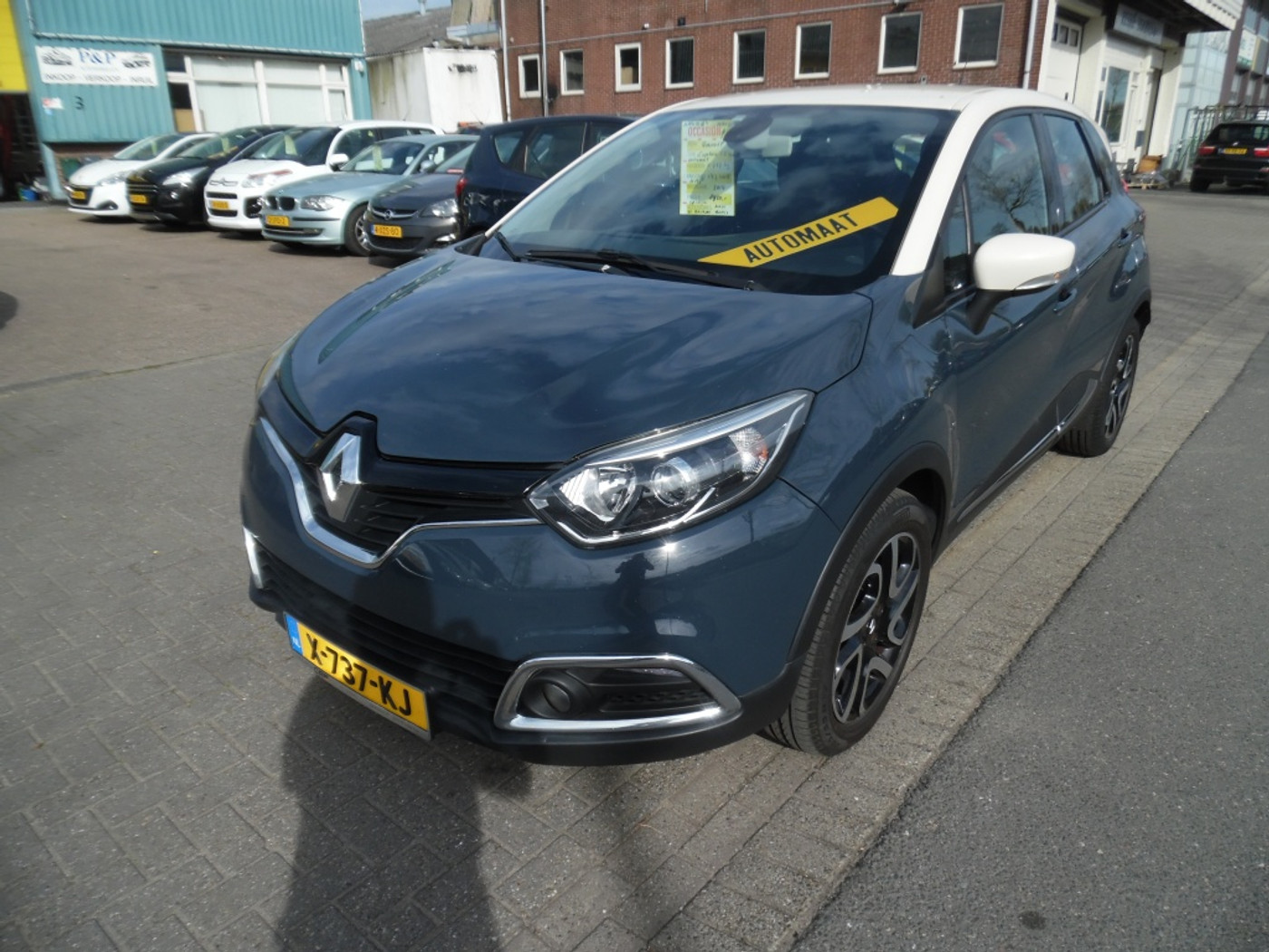Renault Captur 1.2 TCe Helly Hansen apk 12.26 2014 - voorkant