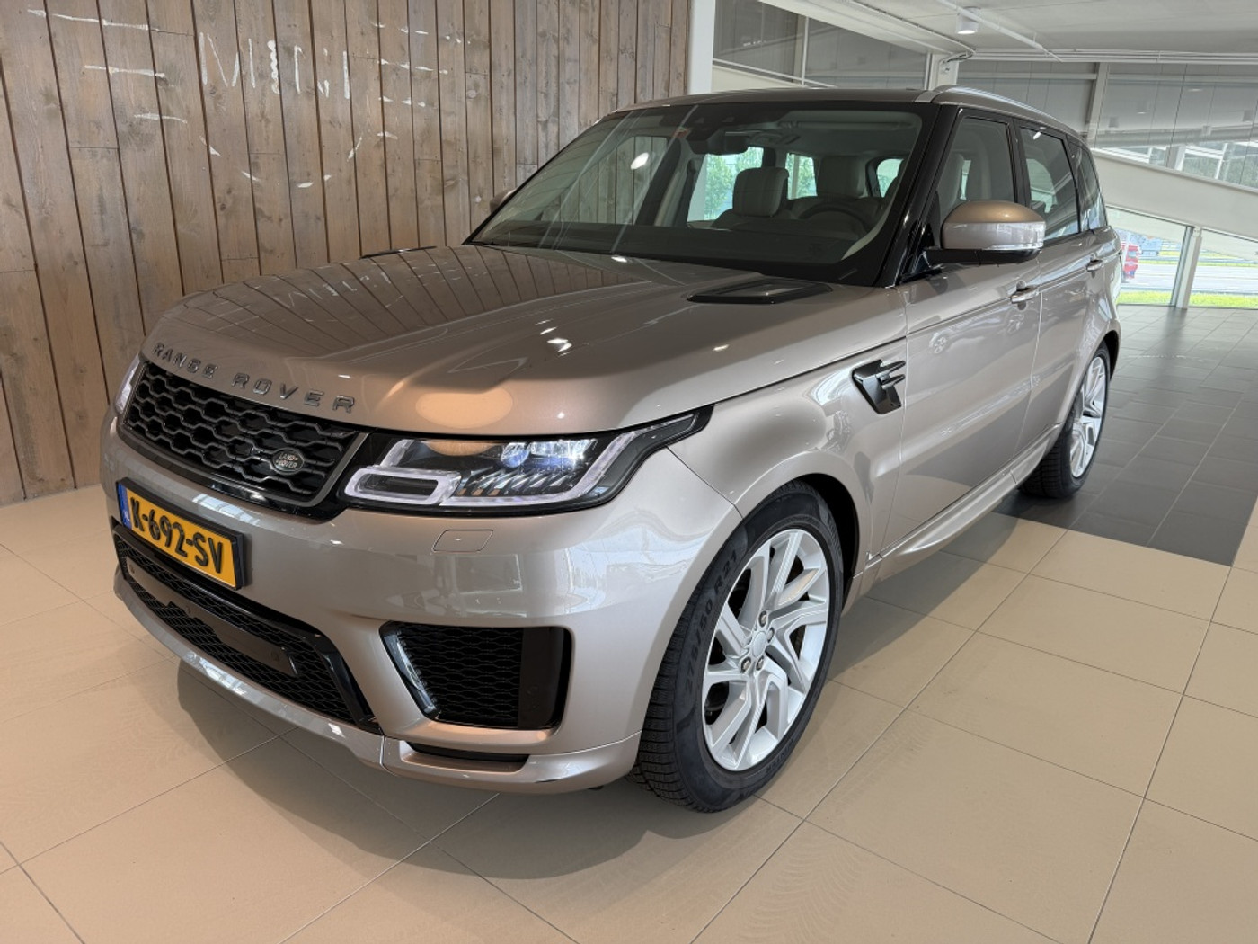 Land Rover Range Rover Sport P400e HSE Silver 2021 - voorkant