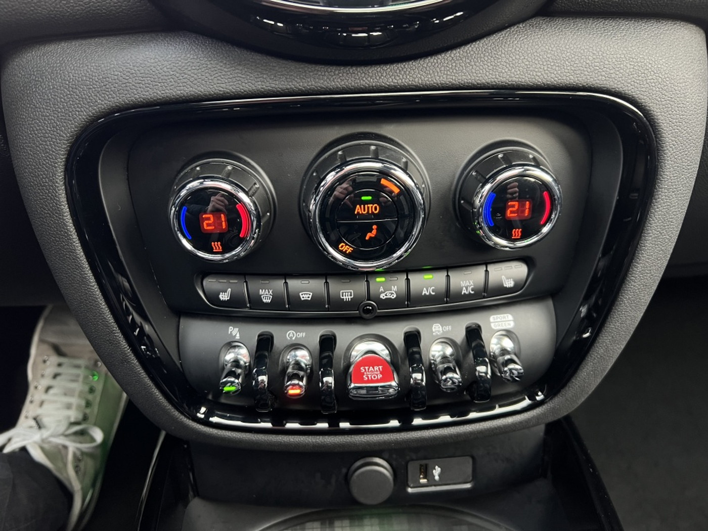 Foto van Mini Clubman John Cooper Works All4