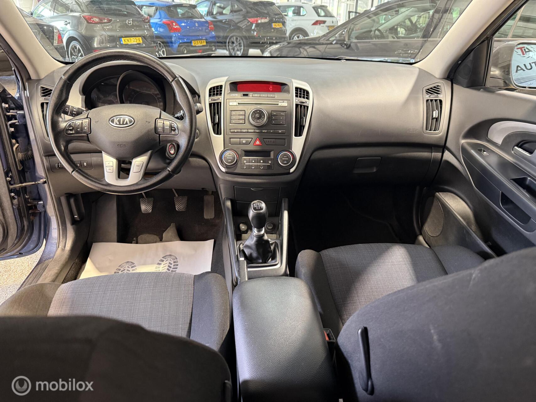 Foto van Kia Cee D