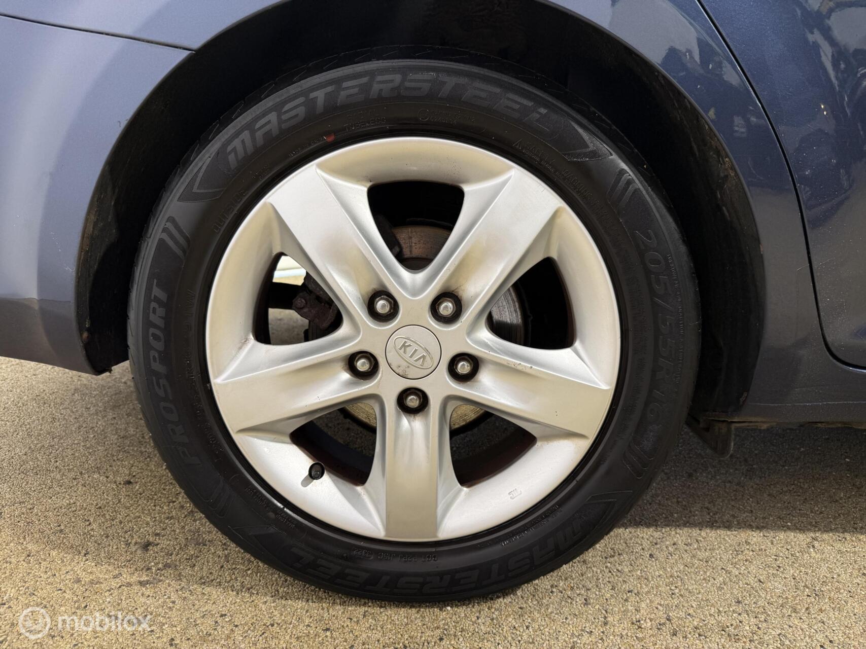 Foto van Kia Cee D