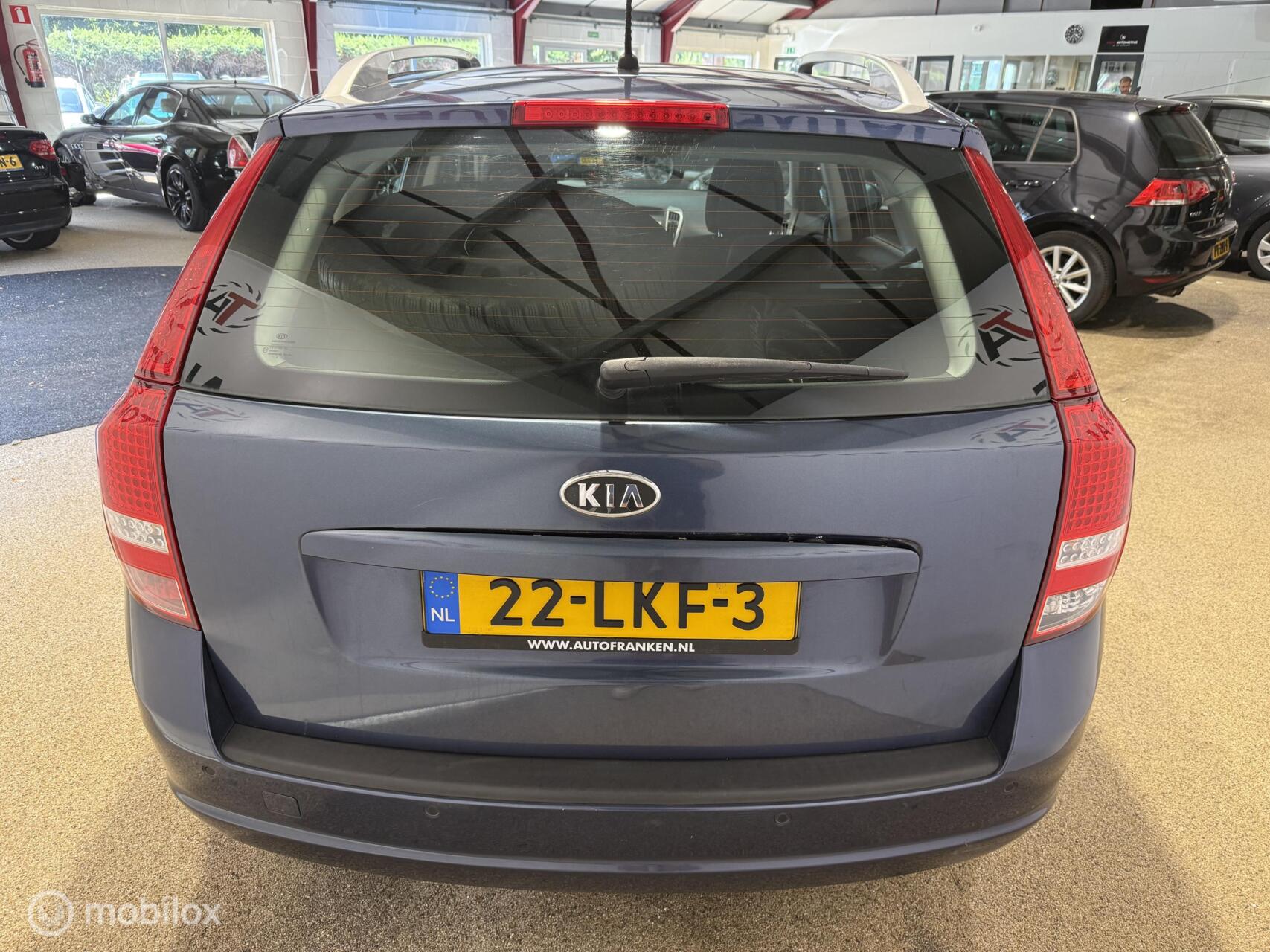 Foto van Kia Cee D
