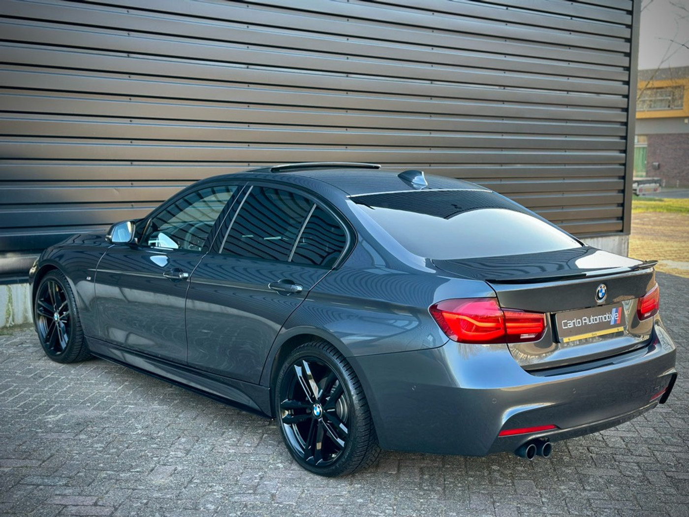 Foto van BMW 320i