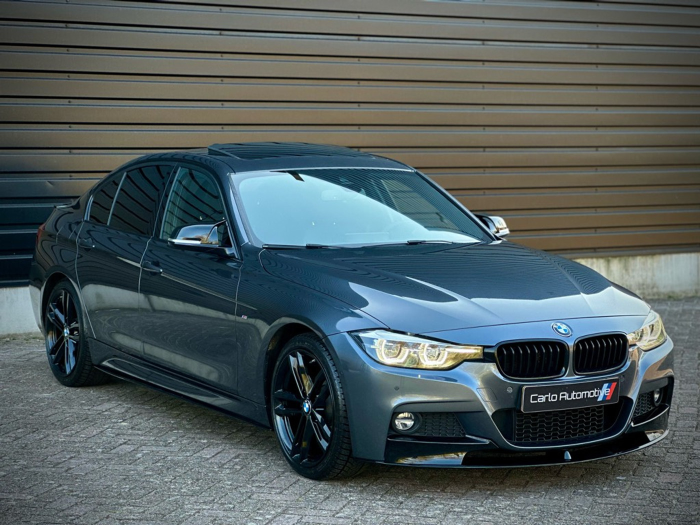 Foto van BMW 320i