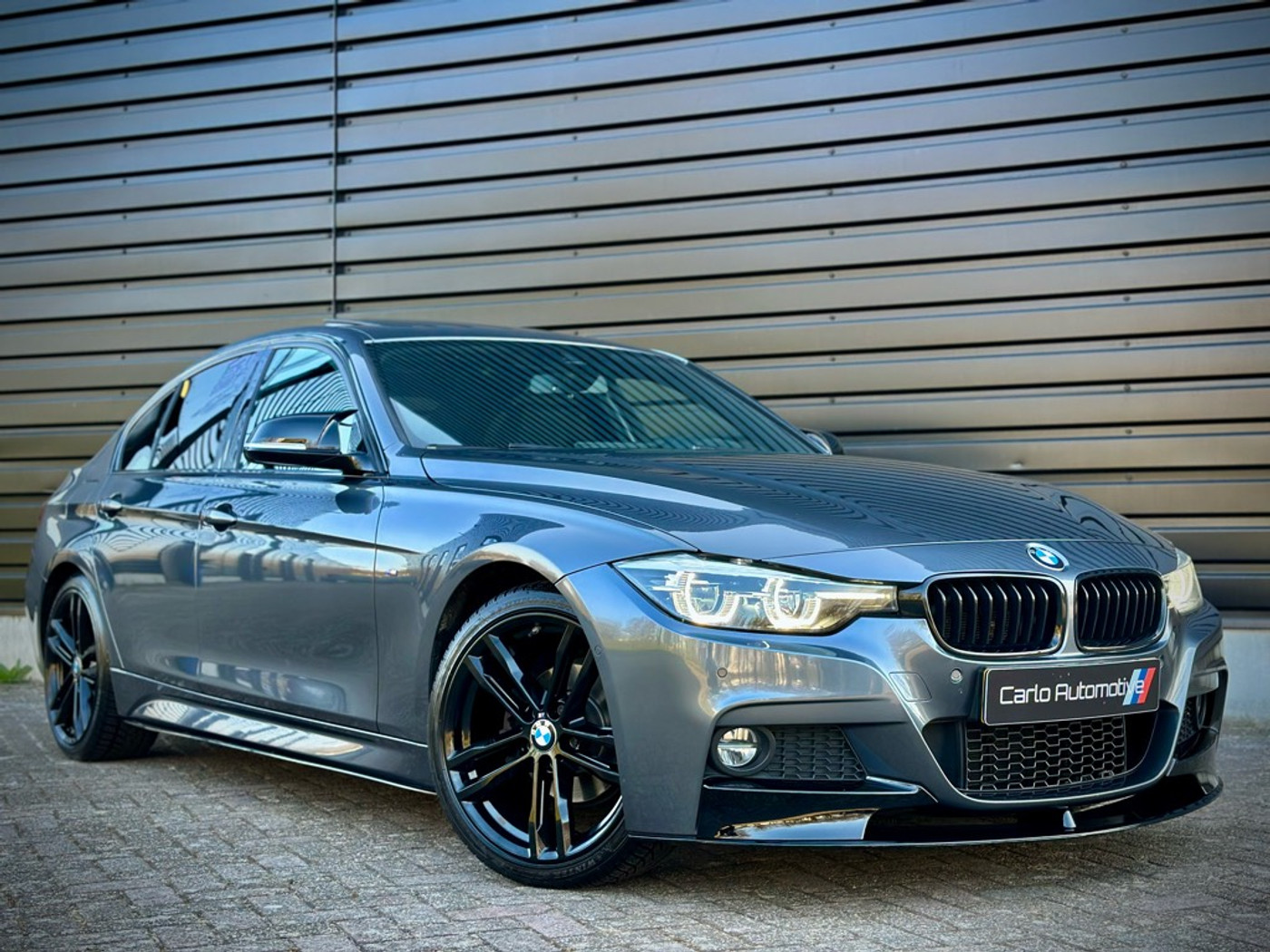 Foto van BMW 320i