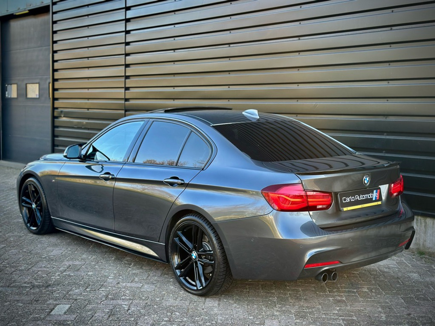 Foto van BMW 320i