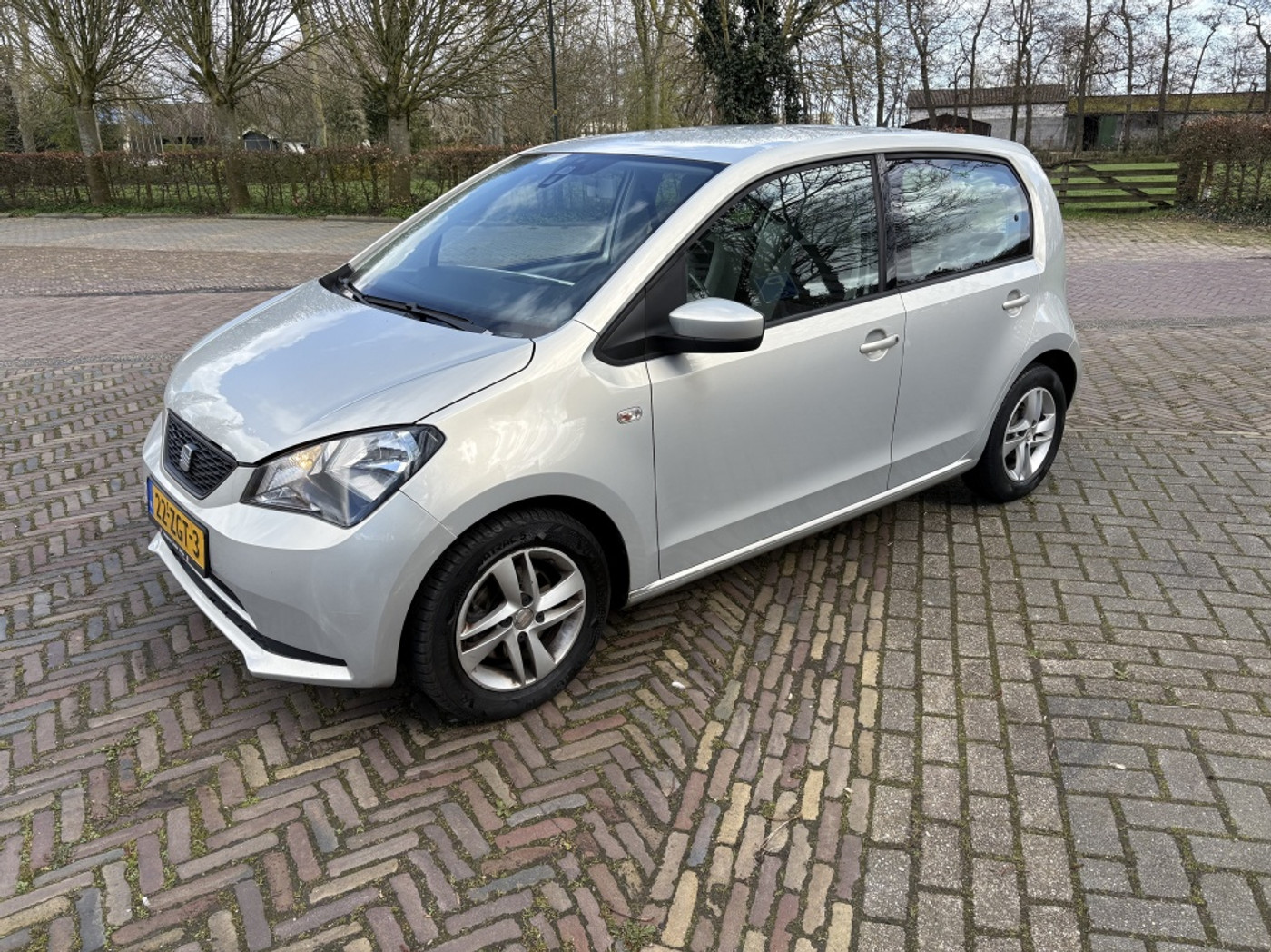 Seat Mii 1.0 Style Chic 5 deurs 2013 2013 - voorkant