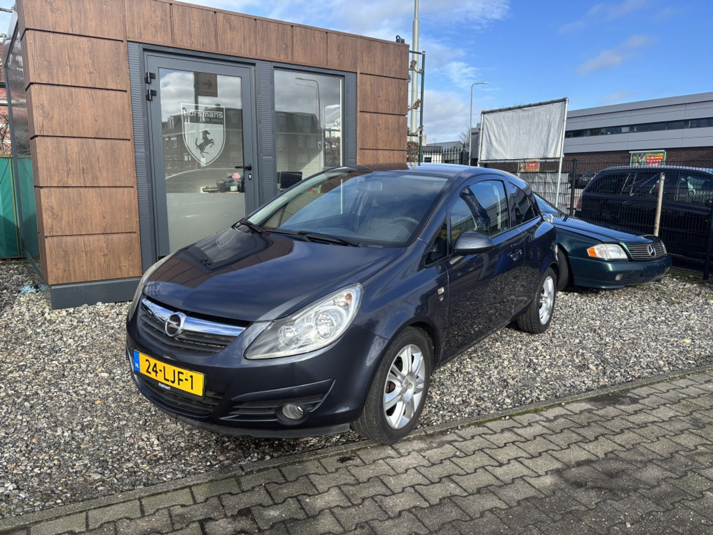 Opel Corsa verkocht !!!!!! 2010 - voorkant