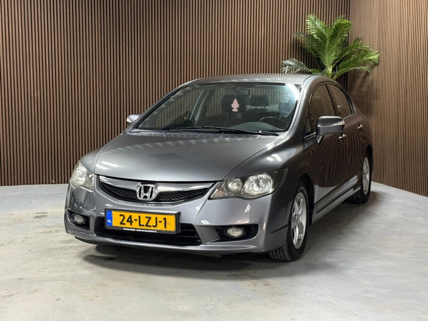 Foto van Honda Civic 4dr Hybrid