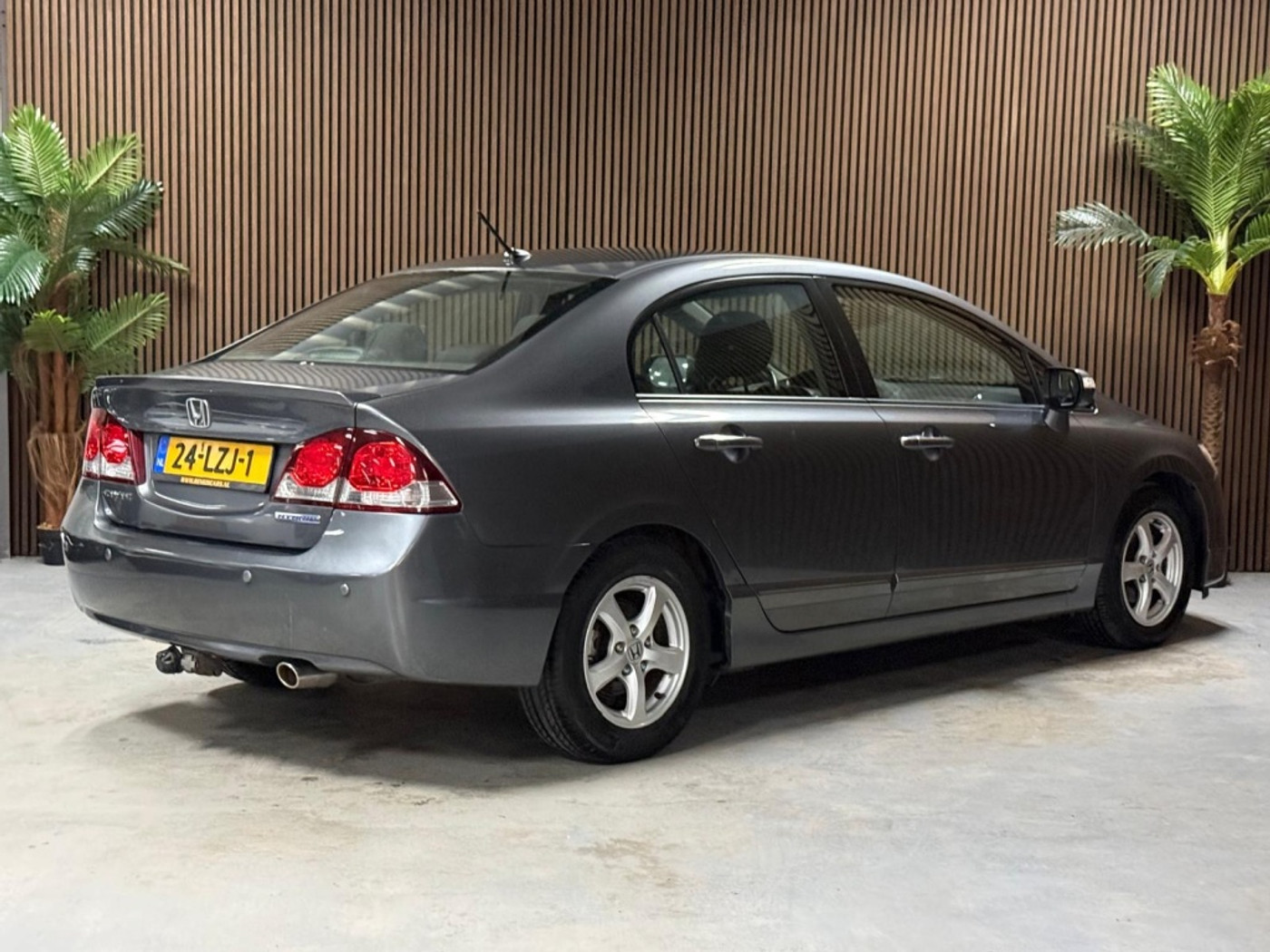 Foto van Honda Civic 4dr Hybrid