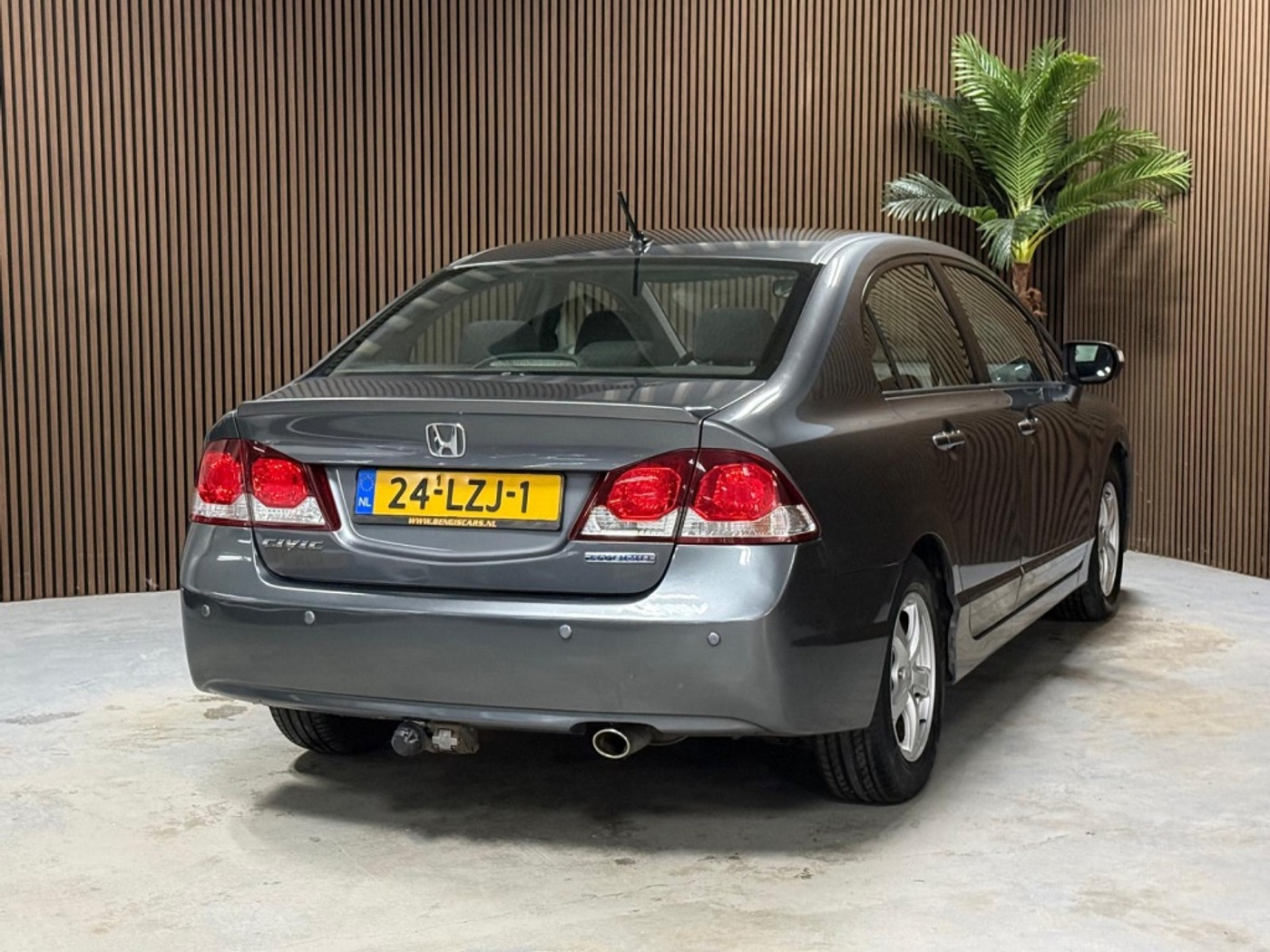 Foto van Honda Civic 4dr Hybrid