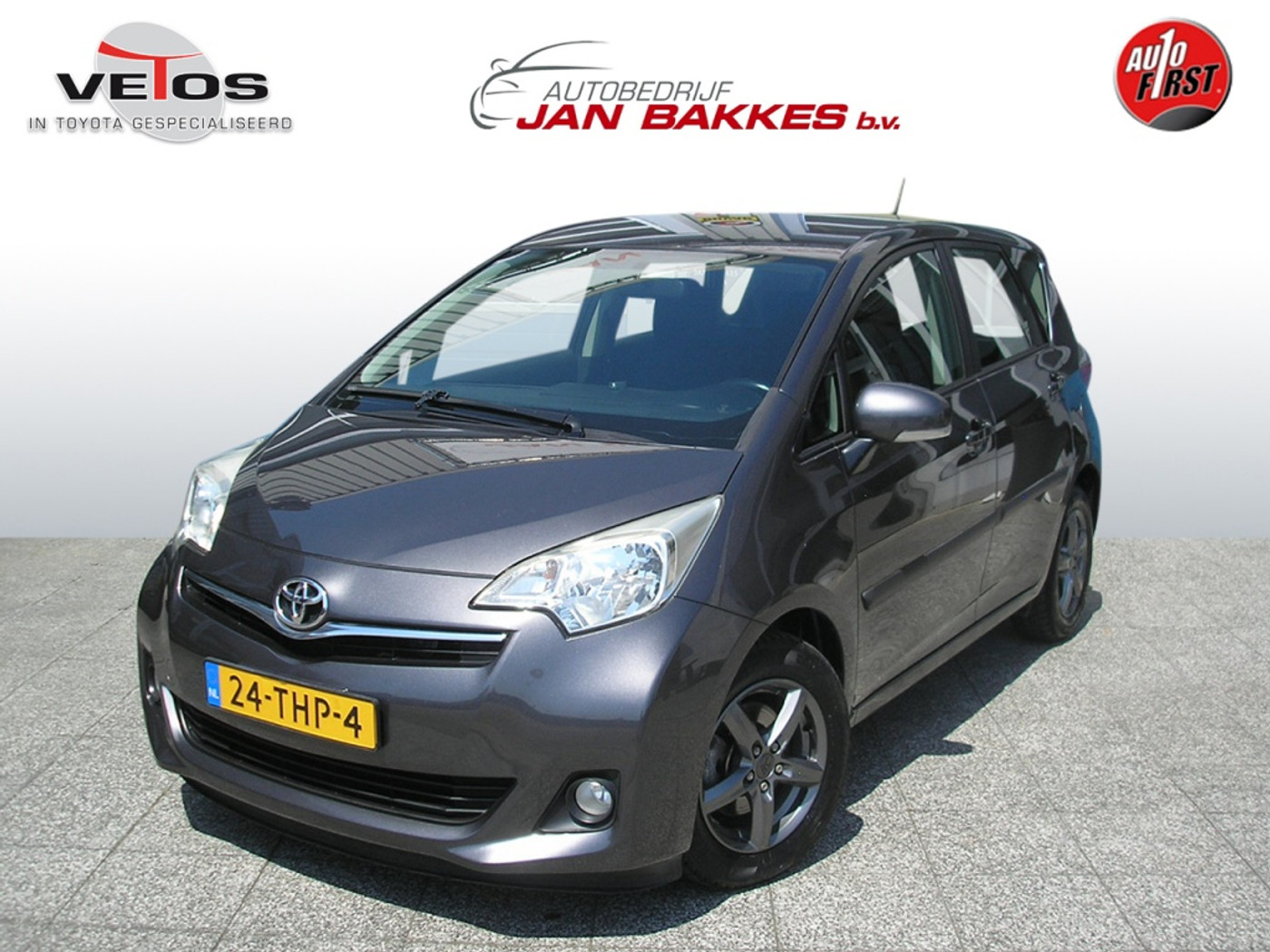 Toyota Toyota Verso-s 1.3 VVT-i Aspiration automaat trekhaak + kras 2012 - voorkant