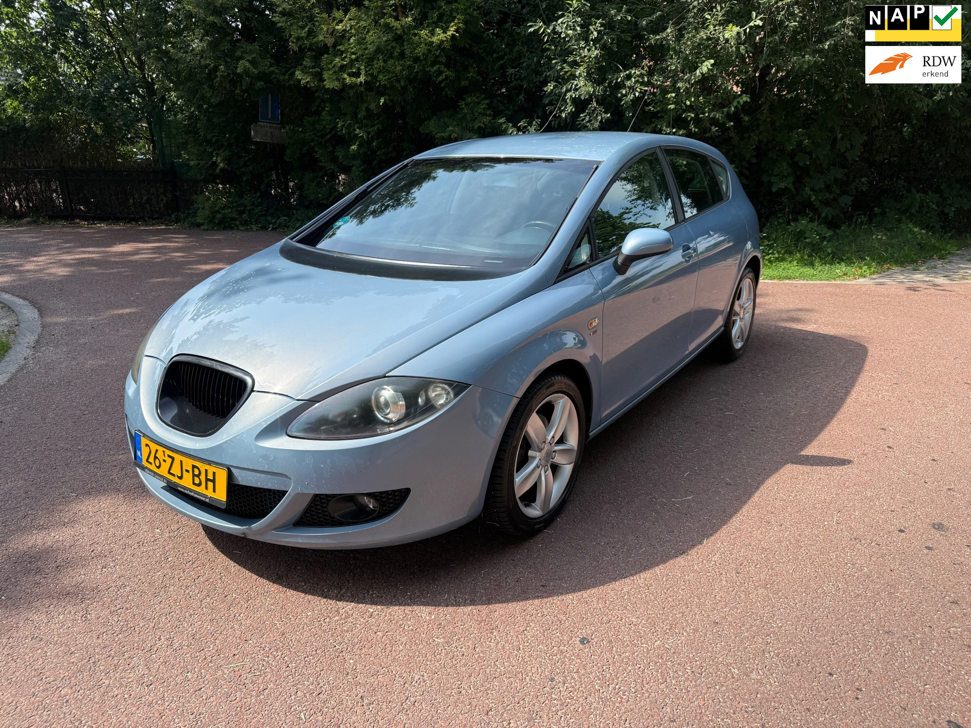 Seat Leon 1.8 TFSI Sport-up / Airco / Aux / Apk / Lm / Android 2008 - voorkant
