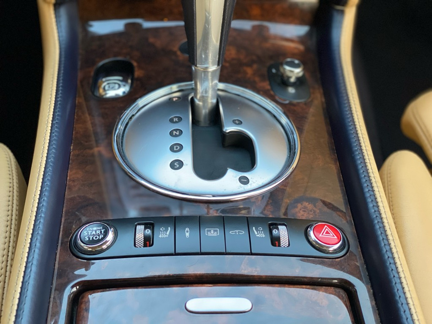 Foto van Bentley Bentley Continental Flying Spur
