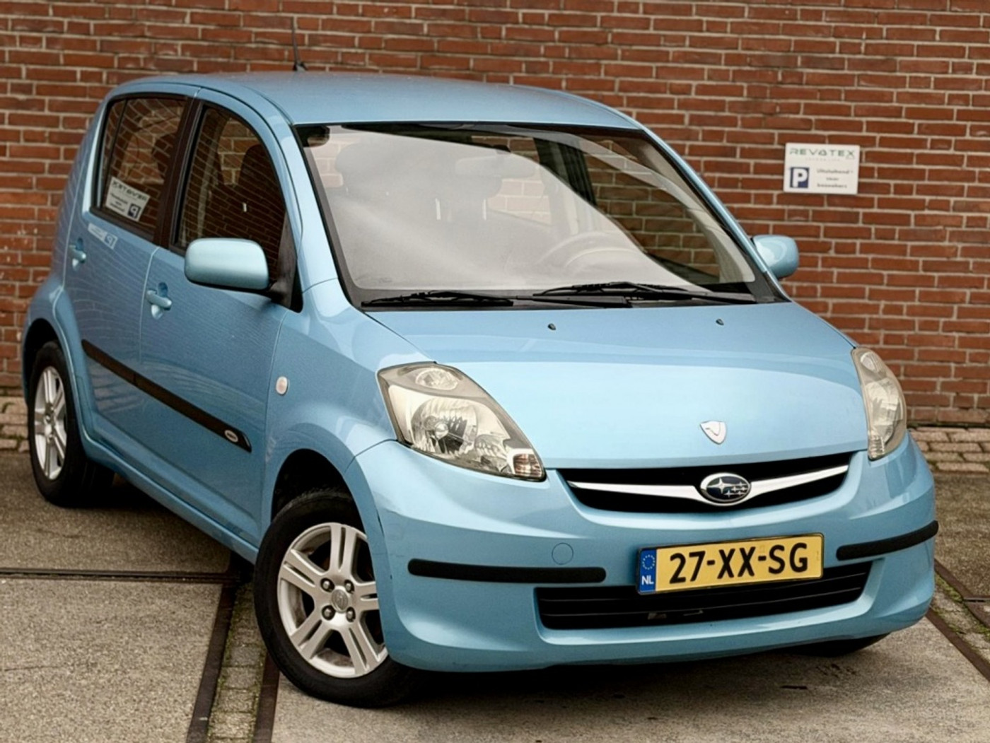Foto van Subaru Justy