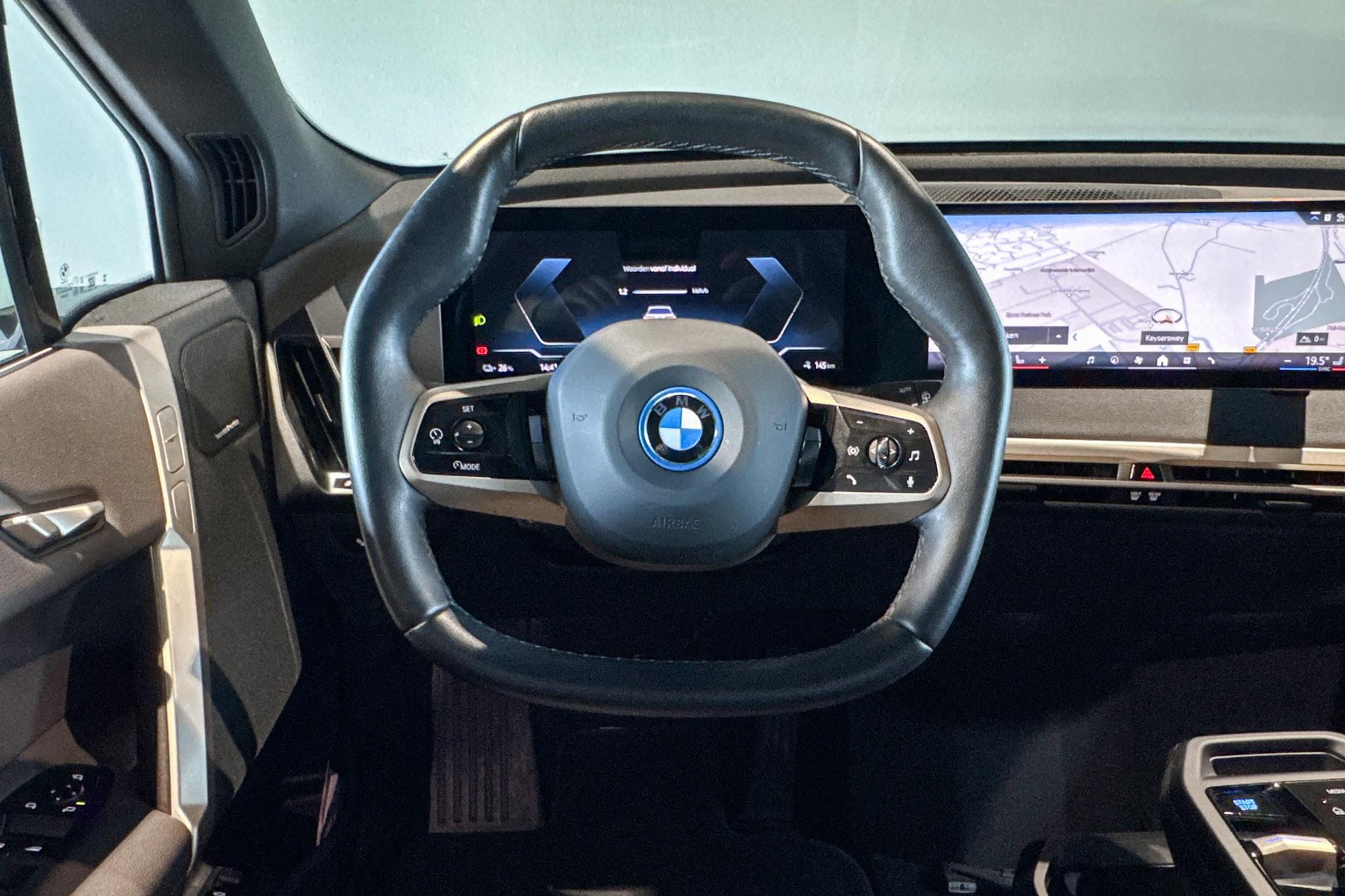 Foto van BMW Ix Xdrive50