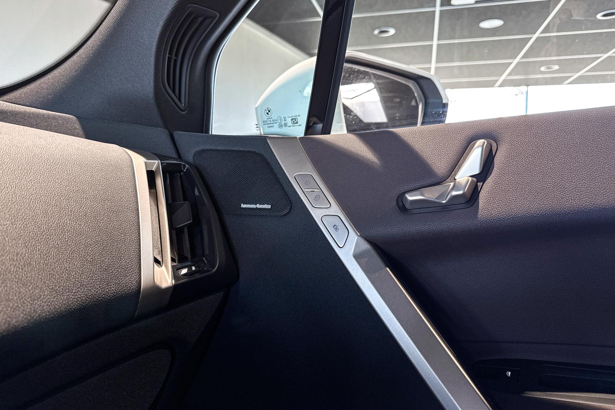 Foto van BMW Ix Xdrive50