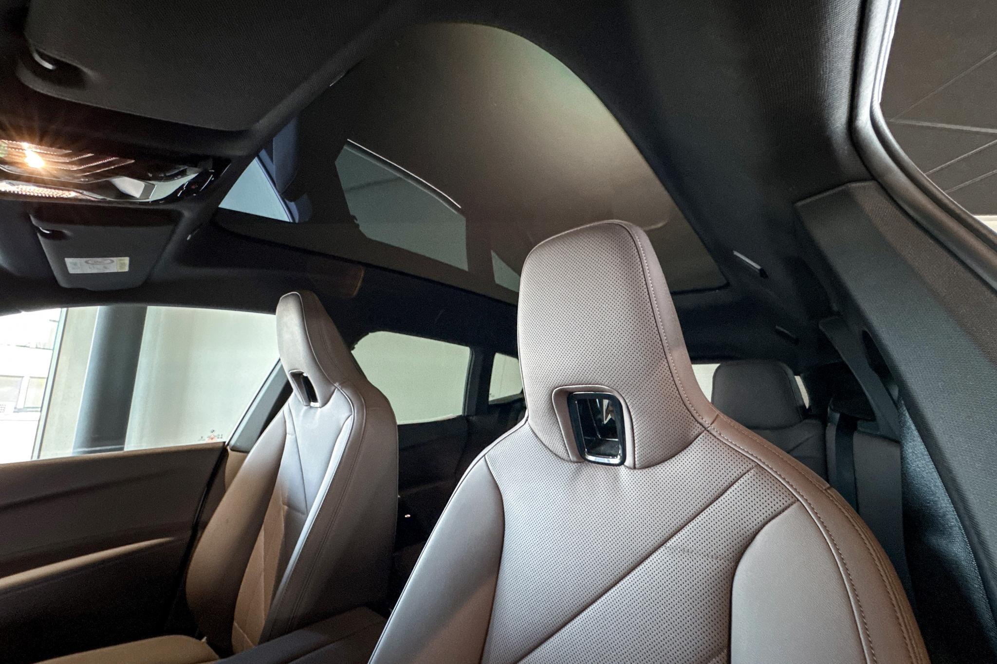 Foto van BMW Ix Xdrive50