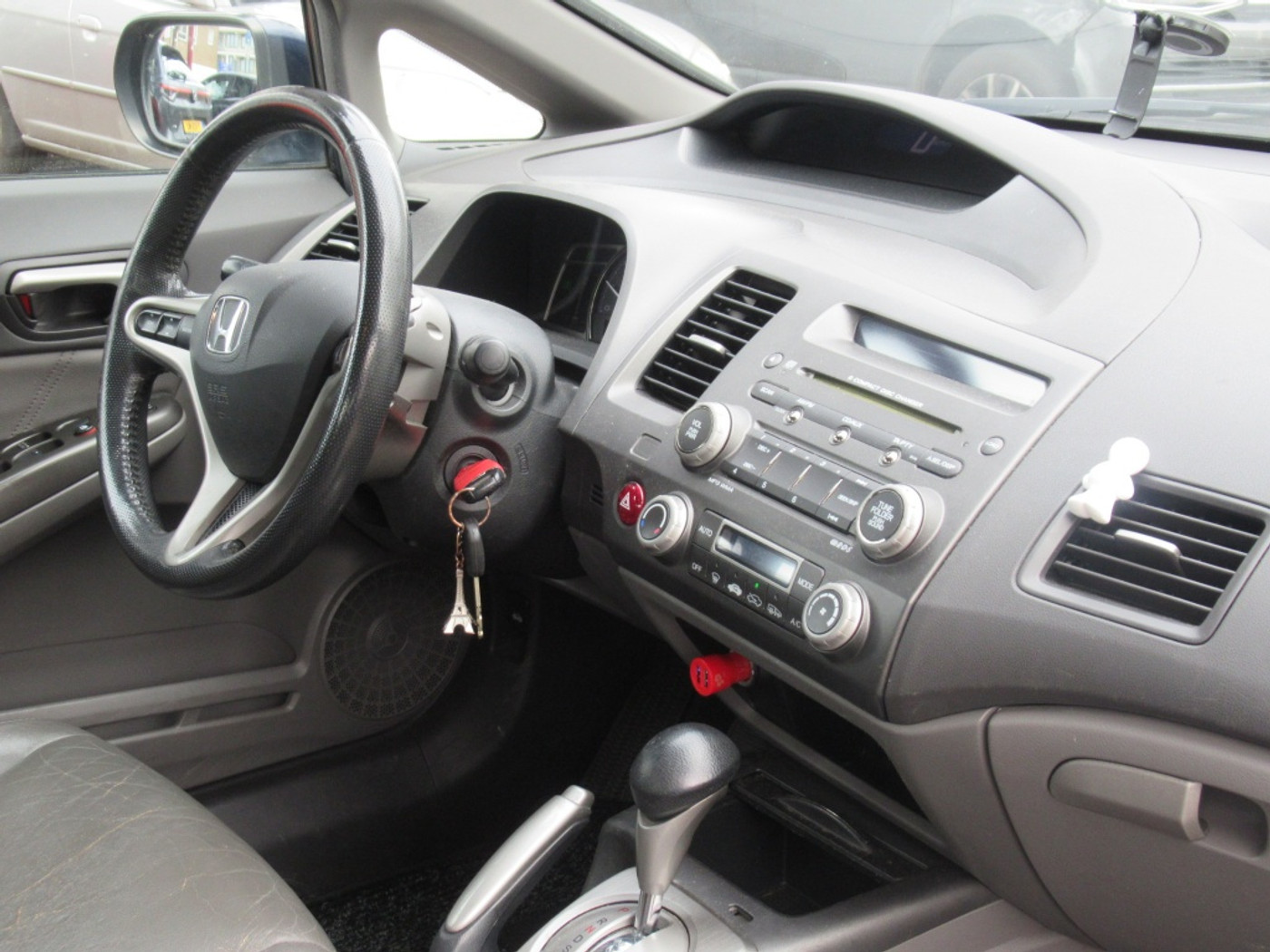 Foto van Honda Civic 4dr Hybrid