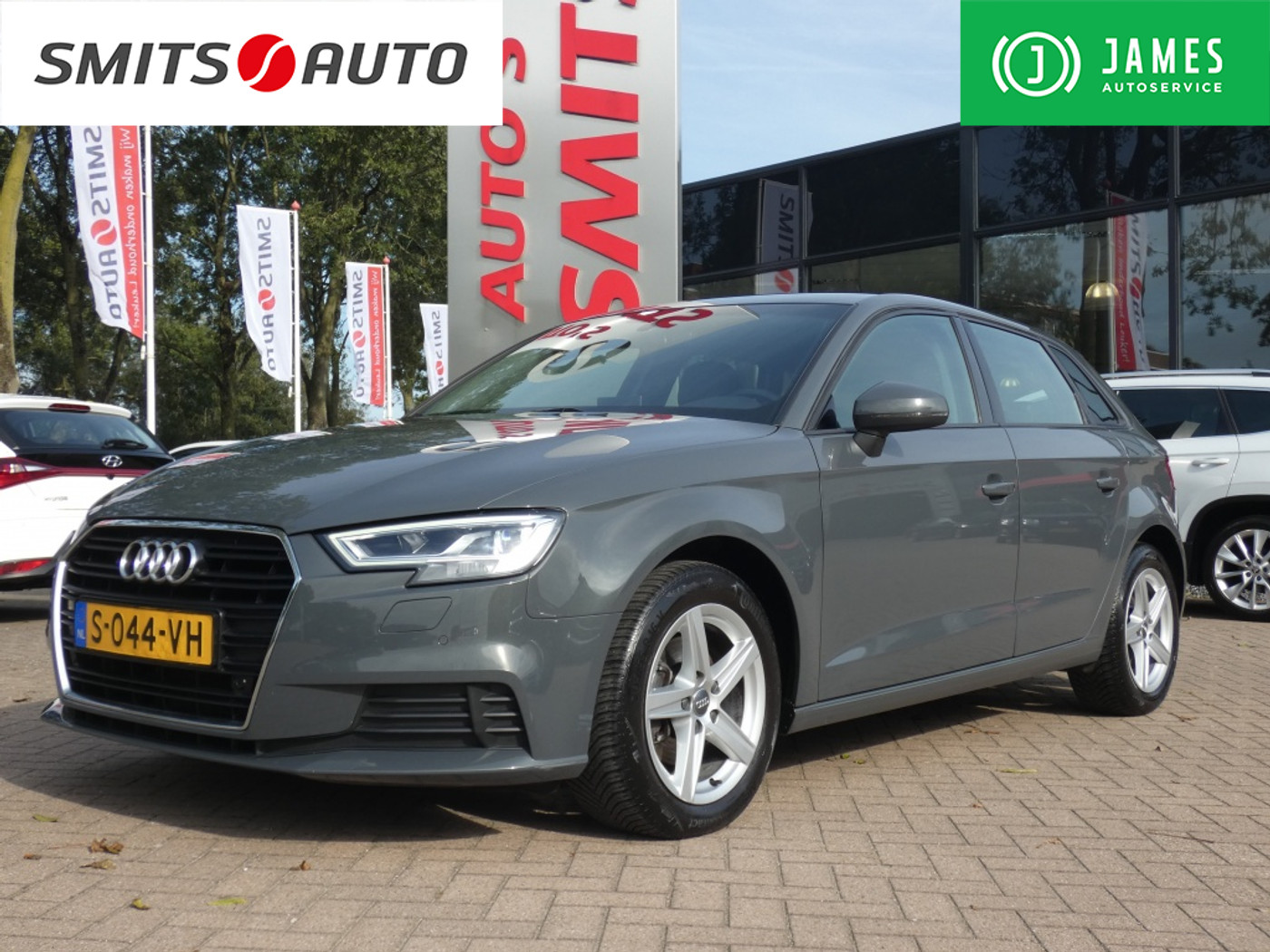 Audi A3 Sportback 30 TFSI Automaat | Pro Line | Led | Leder | Navi 2019 - voorkant