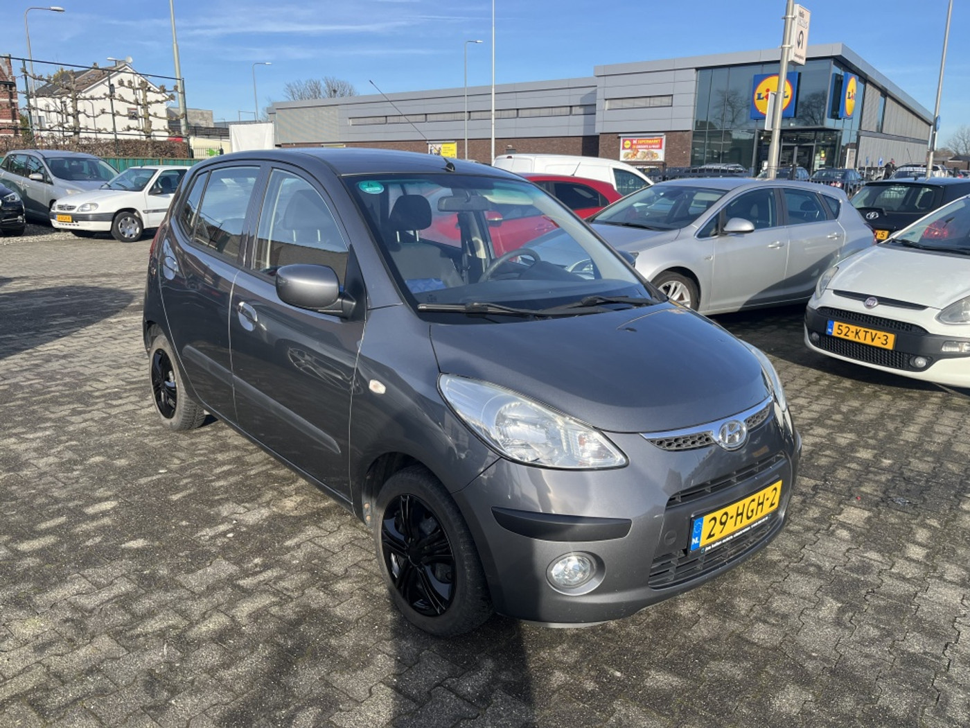Hyundai I 10 1.25i i-Catcher 2008 - voorkant
