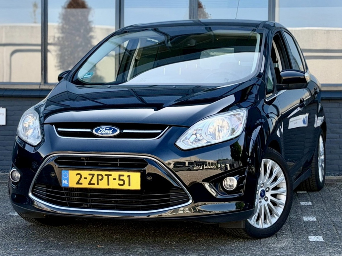 Ford C-max 1.0 Edition Plus |Clima |CruiseC |Nieuwe APK 2015 - voorkant
