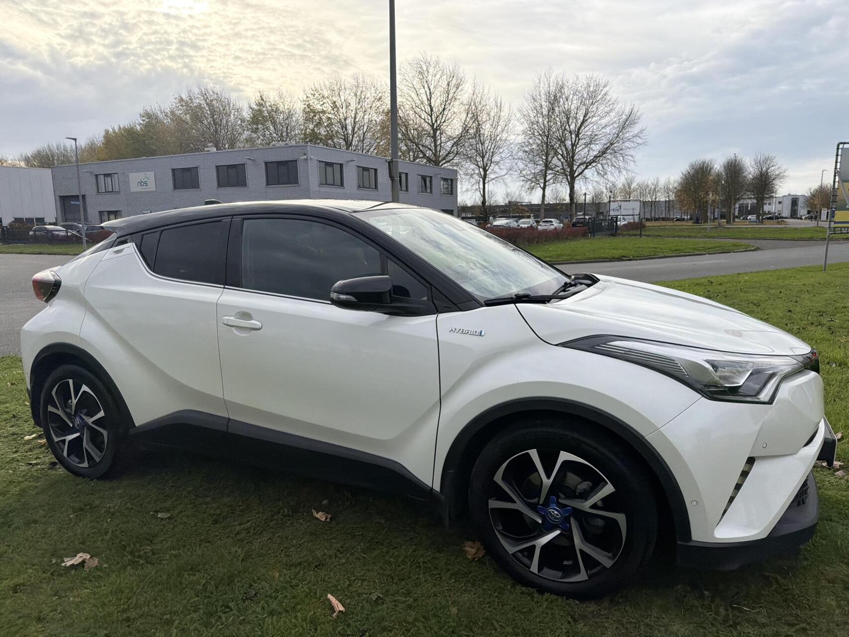 Foto van Toyota Toyota C-hr