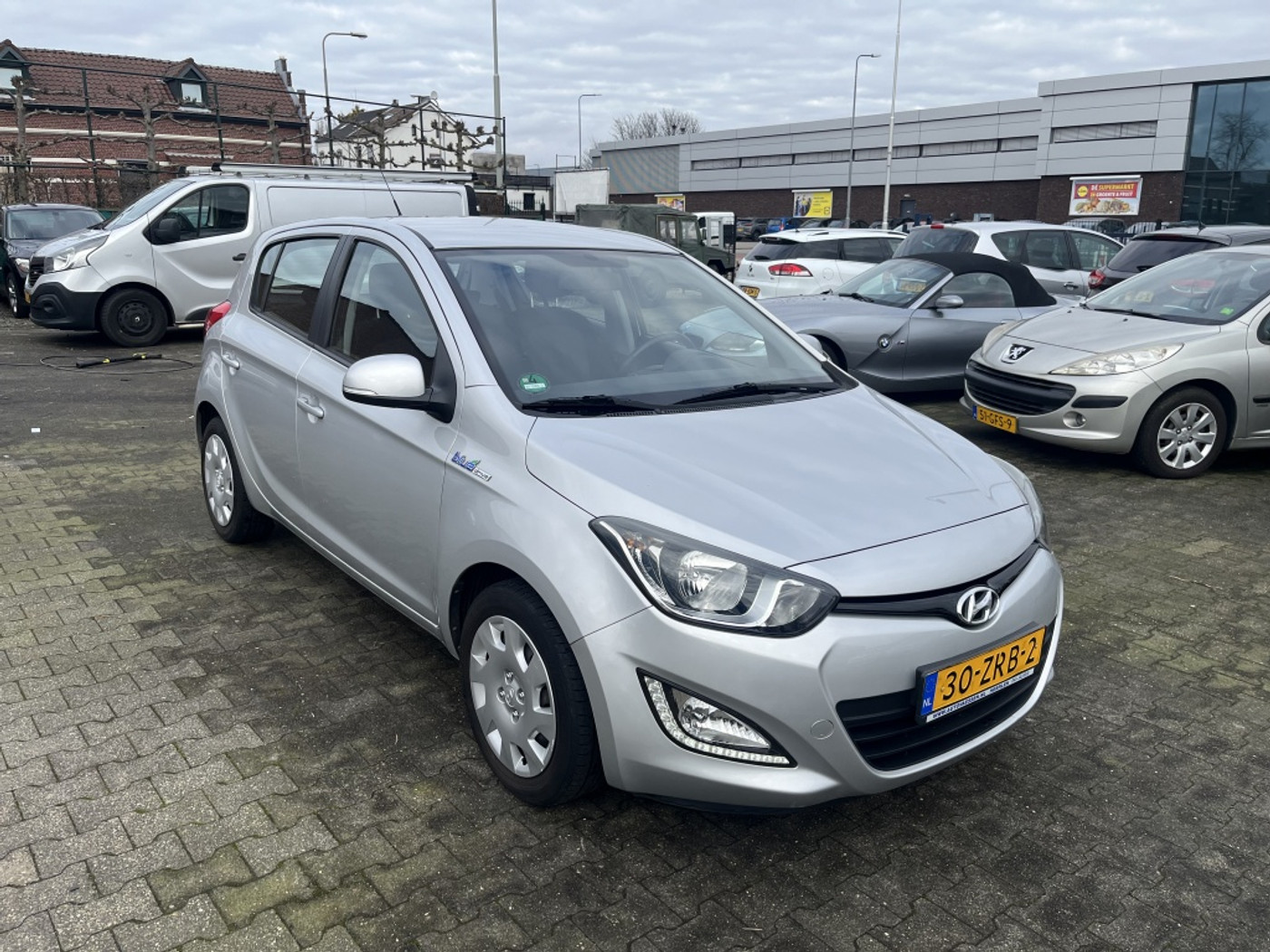 Hyundai I20 gereserveerd 2013 - voorkant