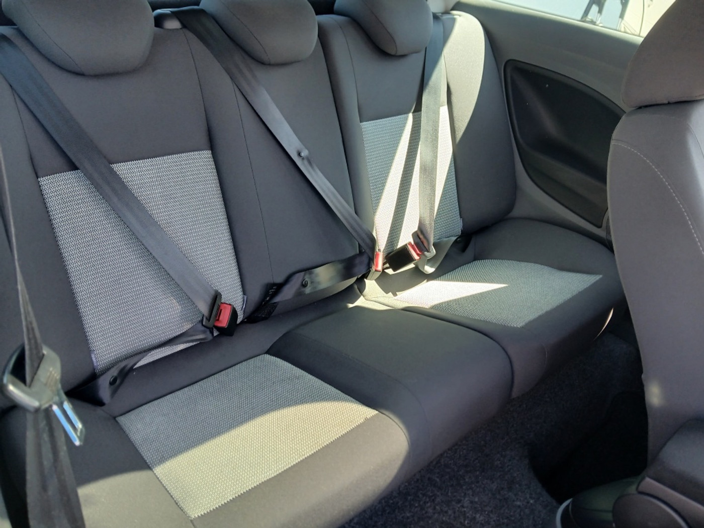 Foto van Seat Ibiza SC