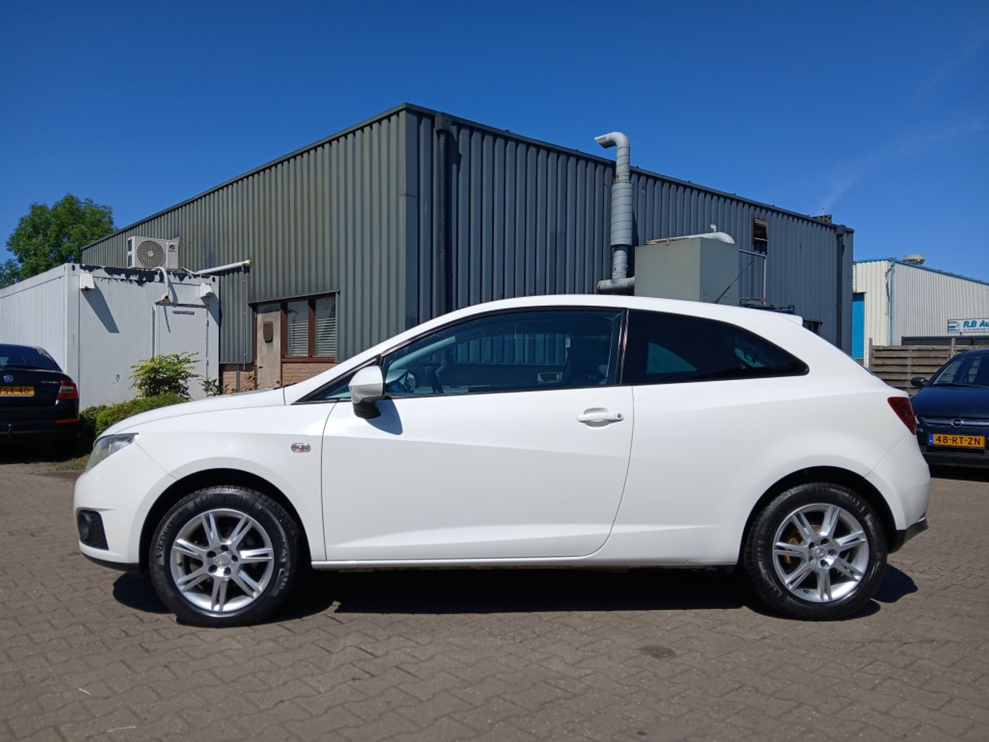 Foto van Seat Ibiza SC