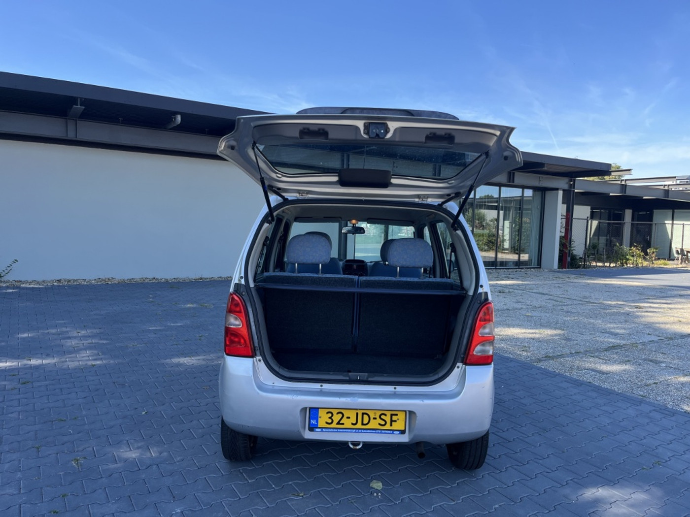 Foto van Suzuki Wagon R