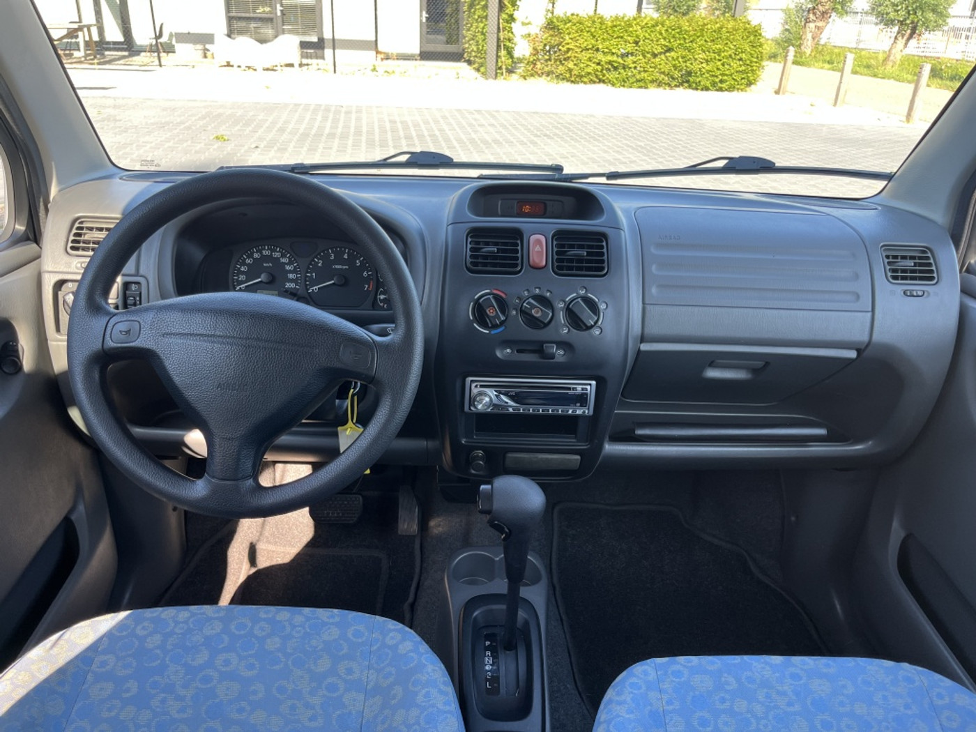 Foto van Suzuki Wagon R