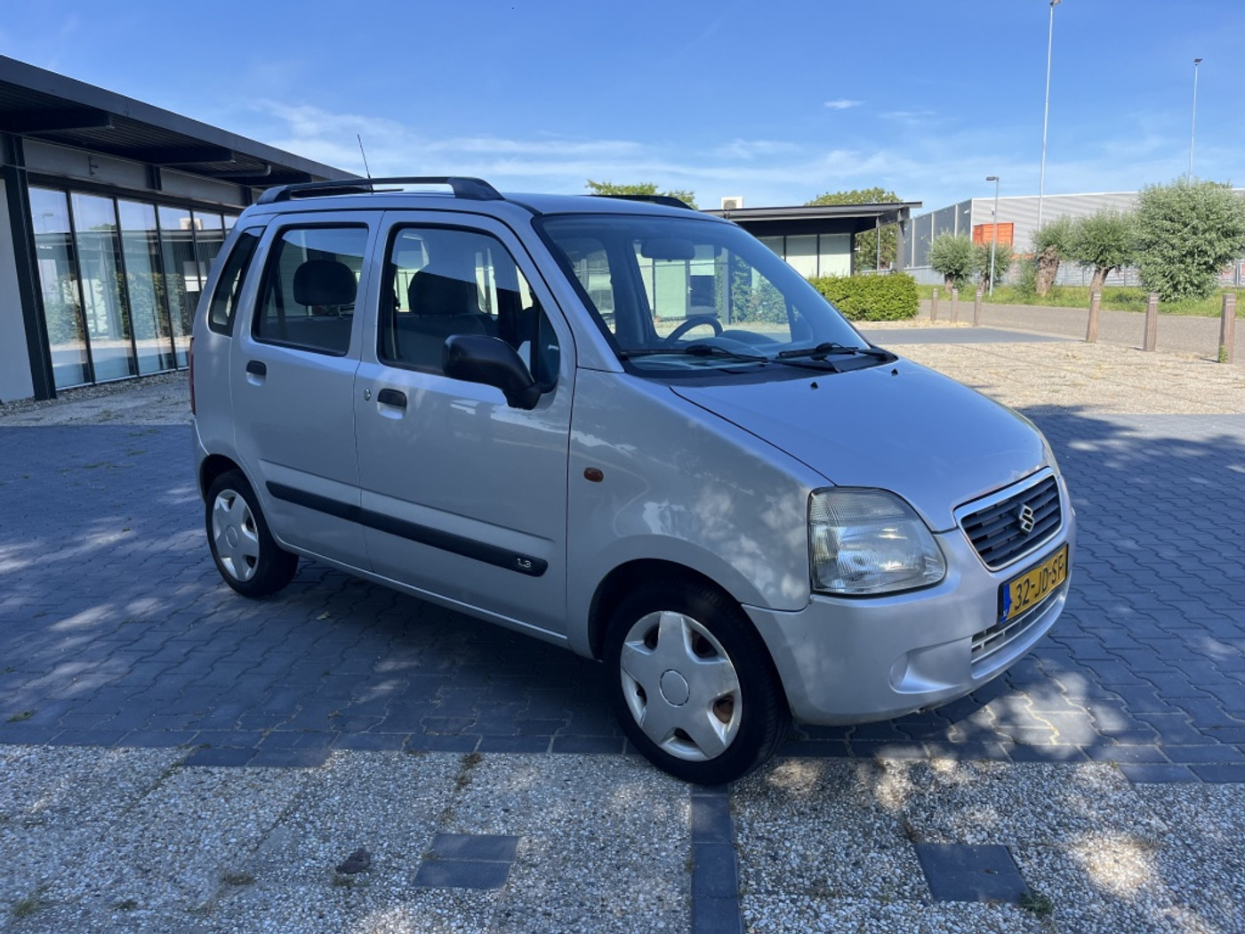 Foto van Suzuki Wagon R