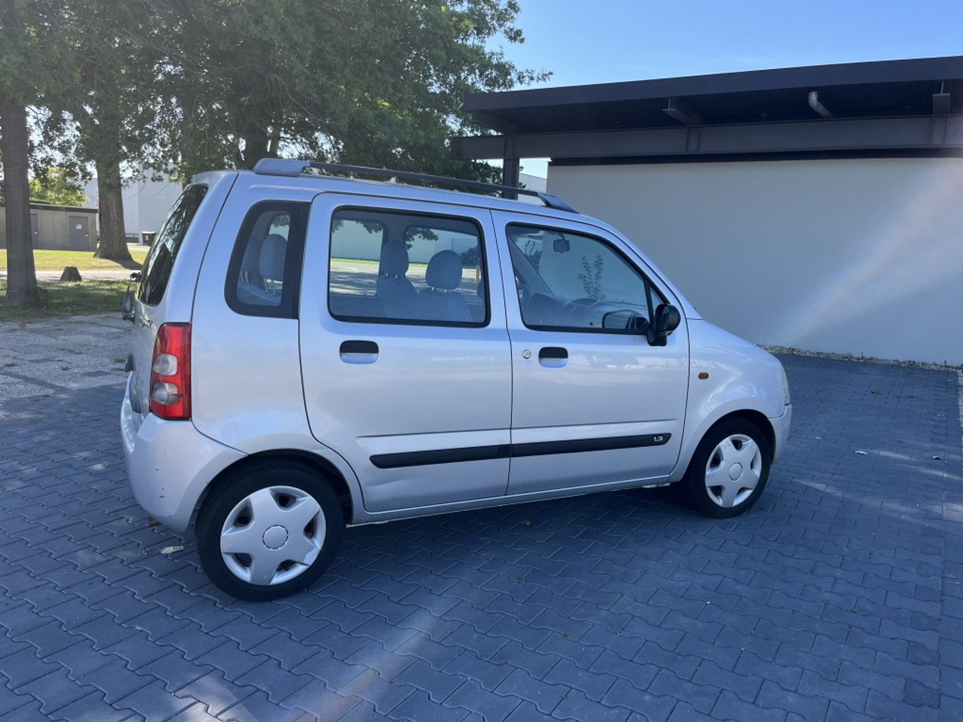 Foto van Suzuki Wagon R