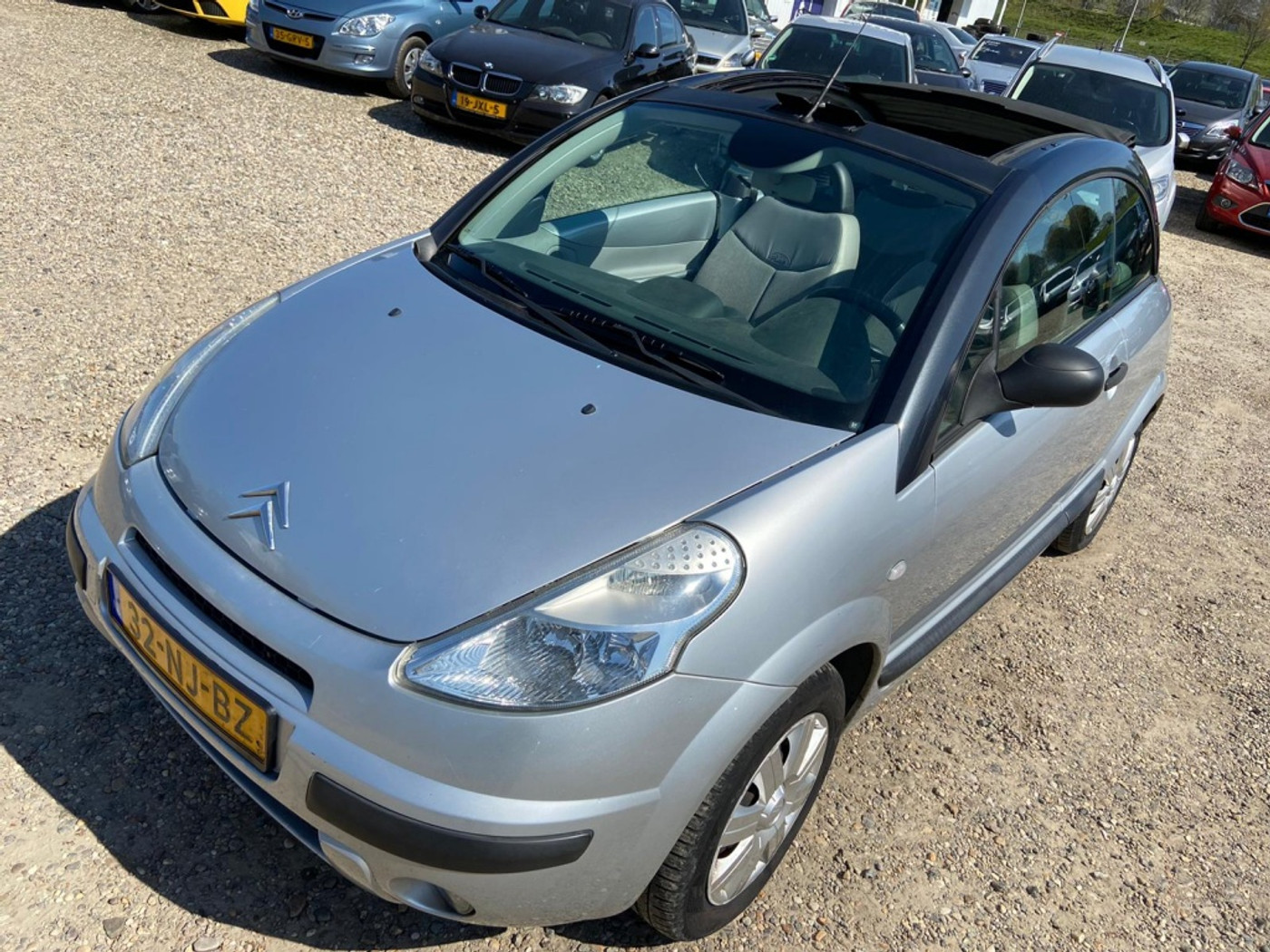 Citroen C3 Pluriel gereserveerd !!!!!!!!!!!!!!!!!!!!!!! 2003 - voorkant