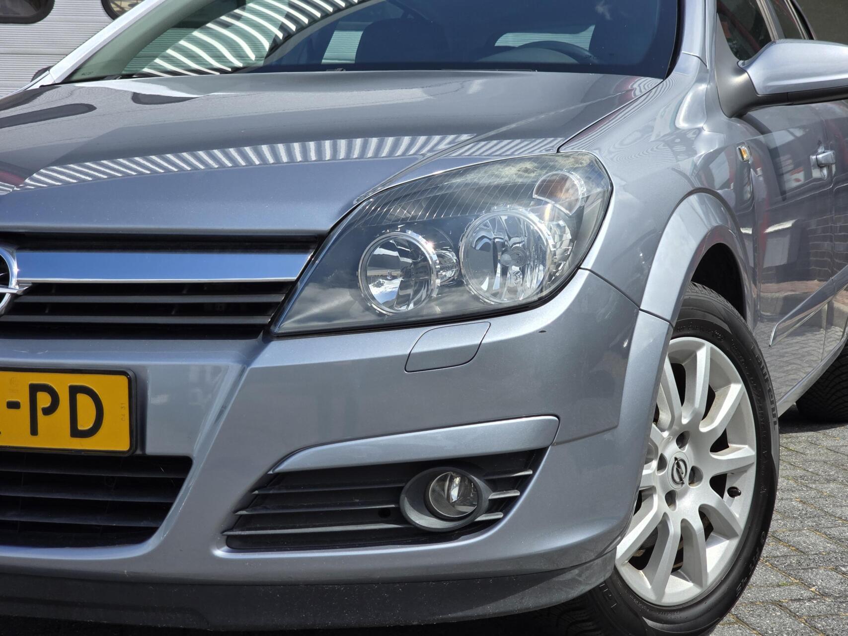 Foto van Opel Astra