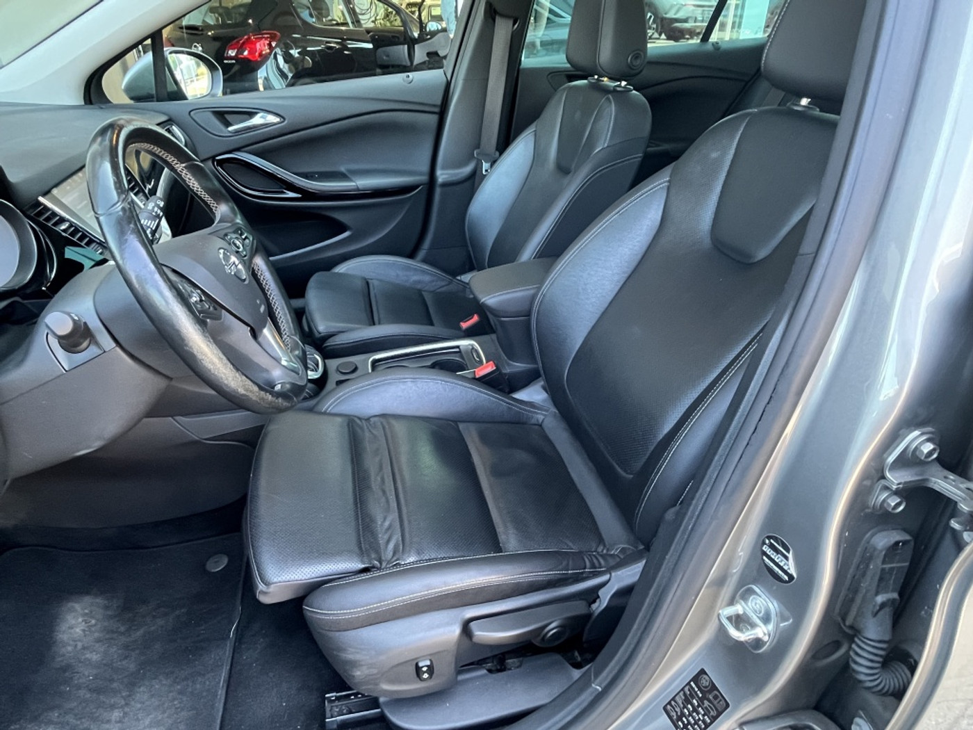 Foto van Opel Astra Sports Tourer