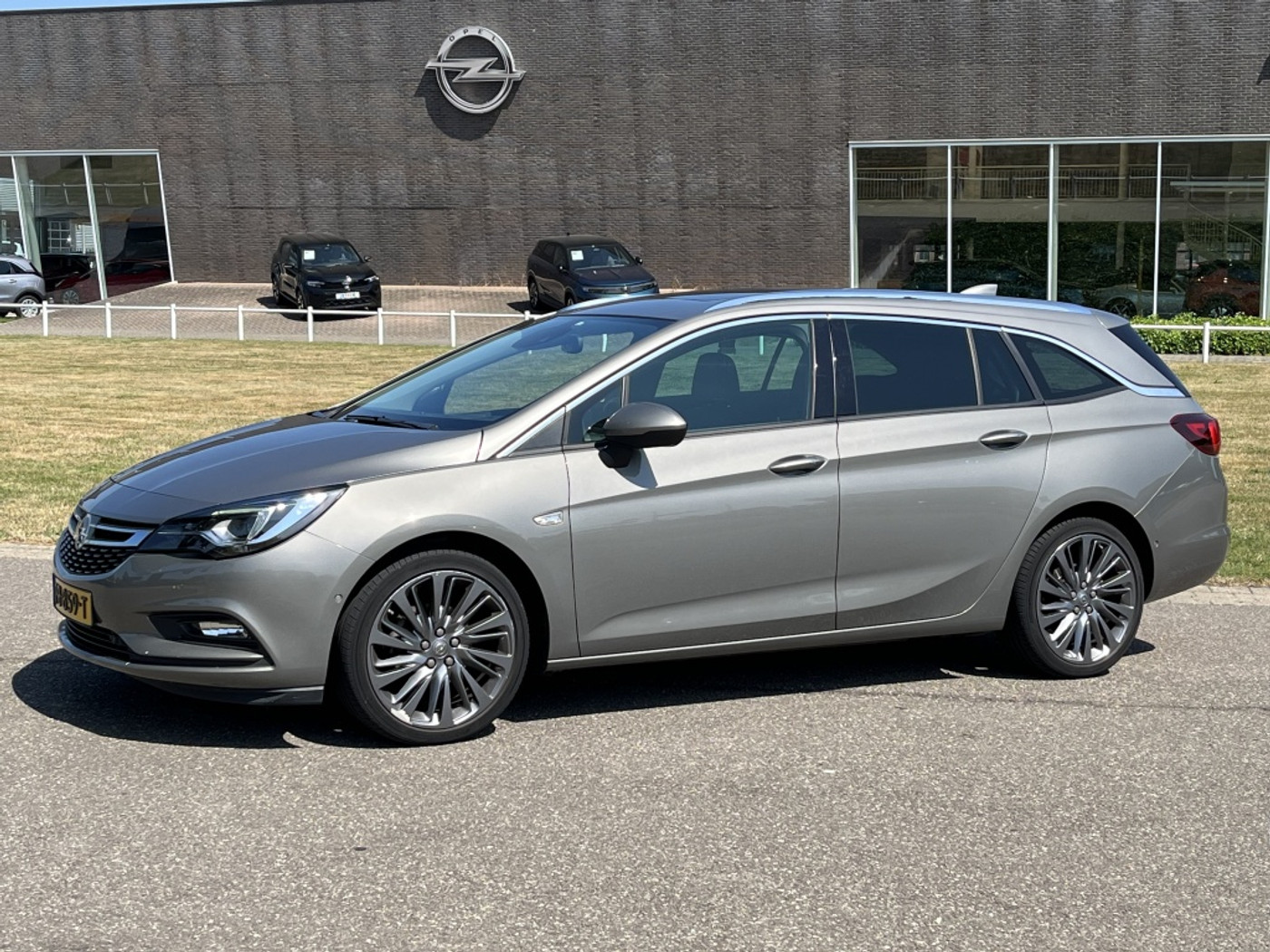 Foto van Opel Astra Sports Tourer