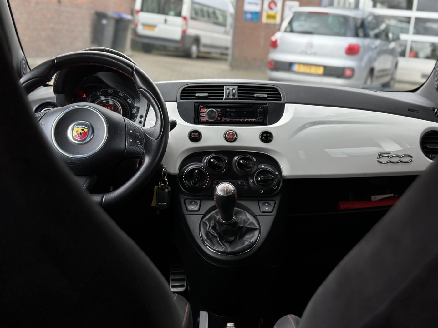 Foto van Fiat 500 Abarth