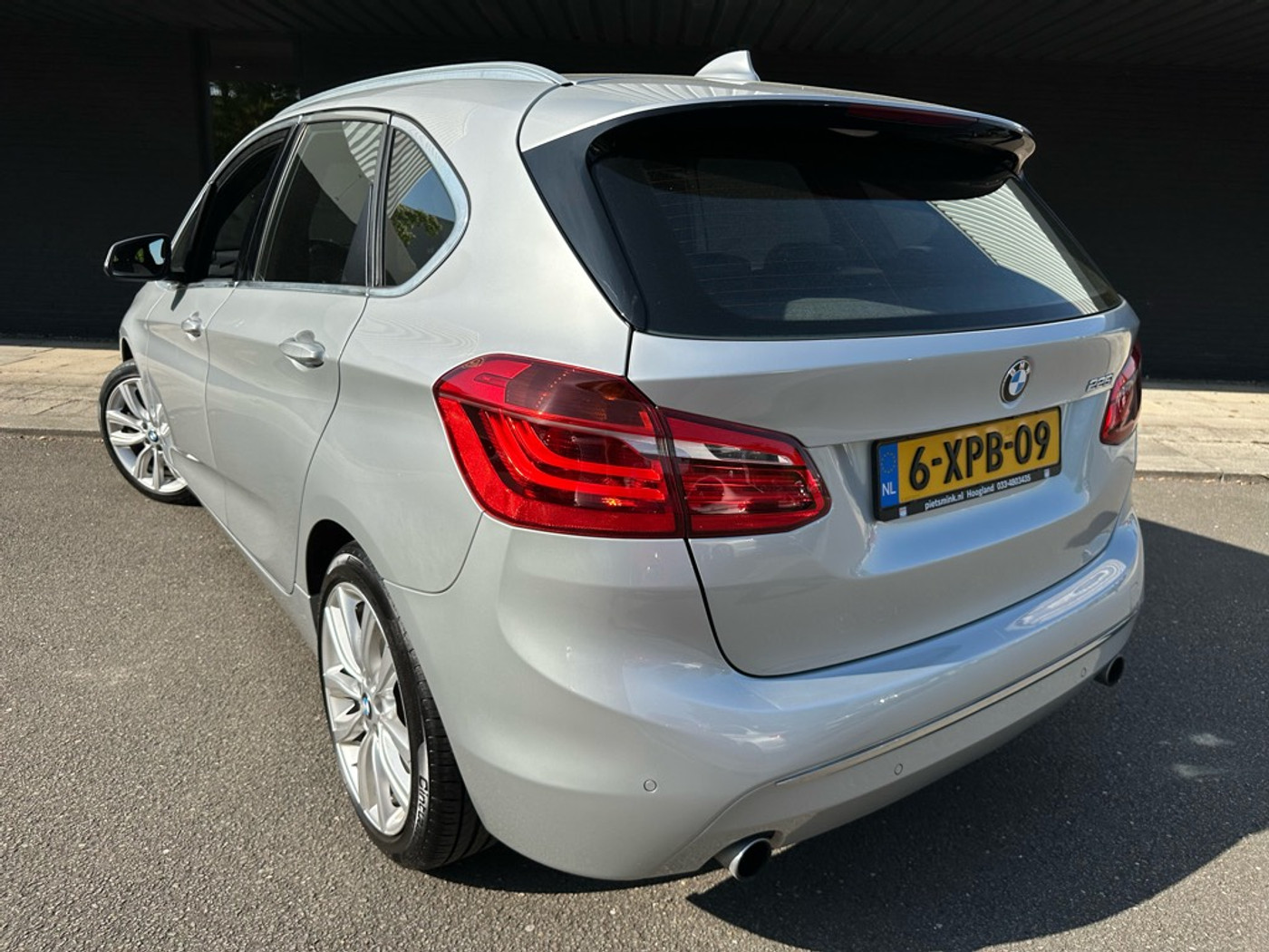 Foto van BMW 225i Active Tourer