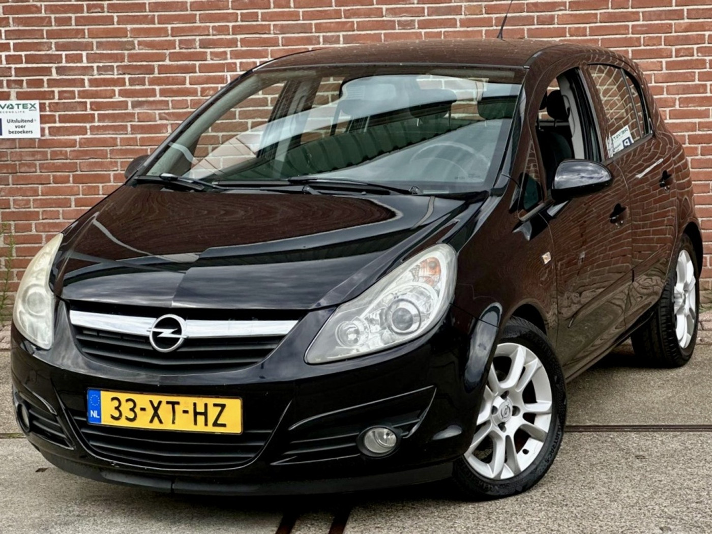 Opel Corsa 1.4-16V Business Sport 2007 - voorkant