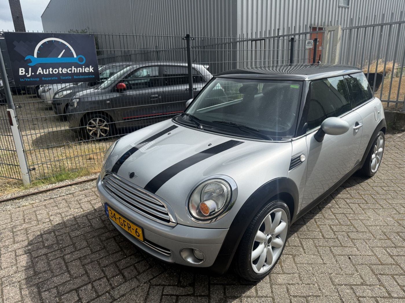 Mini Mini One 1.4 One Pepper Airco GERESERVEERD !! 2008 - voorkant