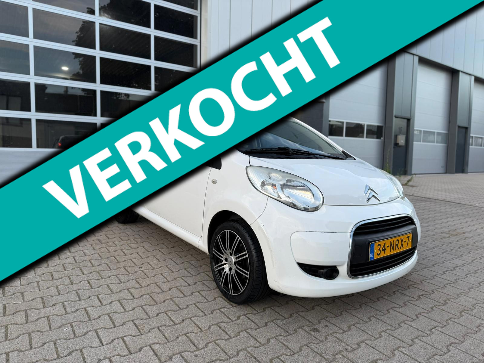 Citroen Citroen C1 Citroen C1 1.0 Ambiance Wit Velgen CarPlay Topstaat Dealer Onderhouden 2010 - voorkant