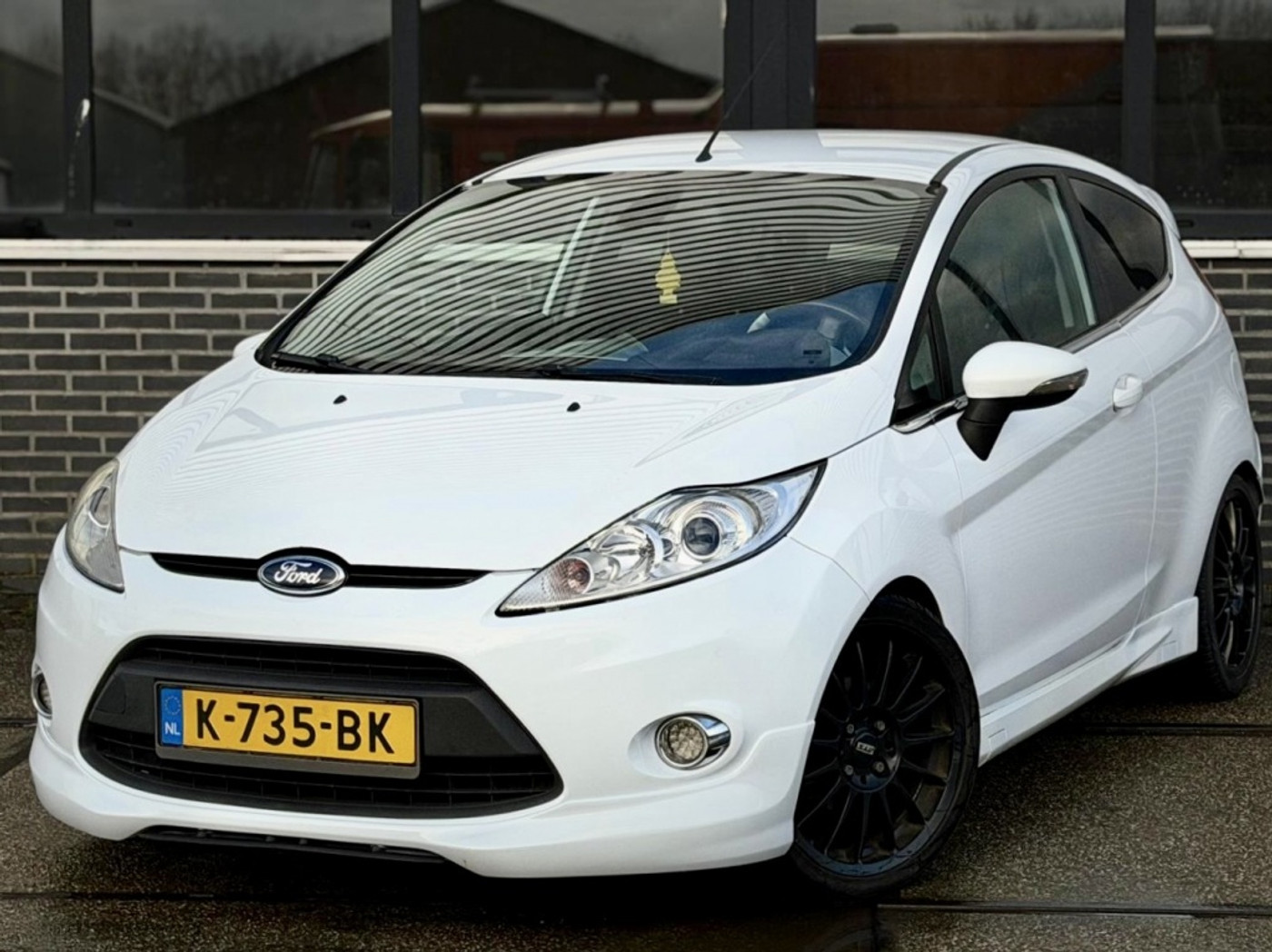 Ford Fiesta 1.6 Ghia |ST-Uitvoering |Clima |CruiseC |Leder 2009 - voorkant