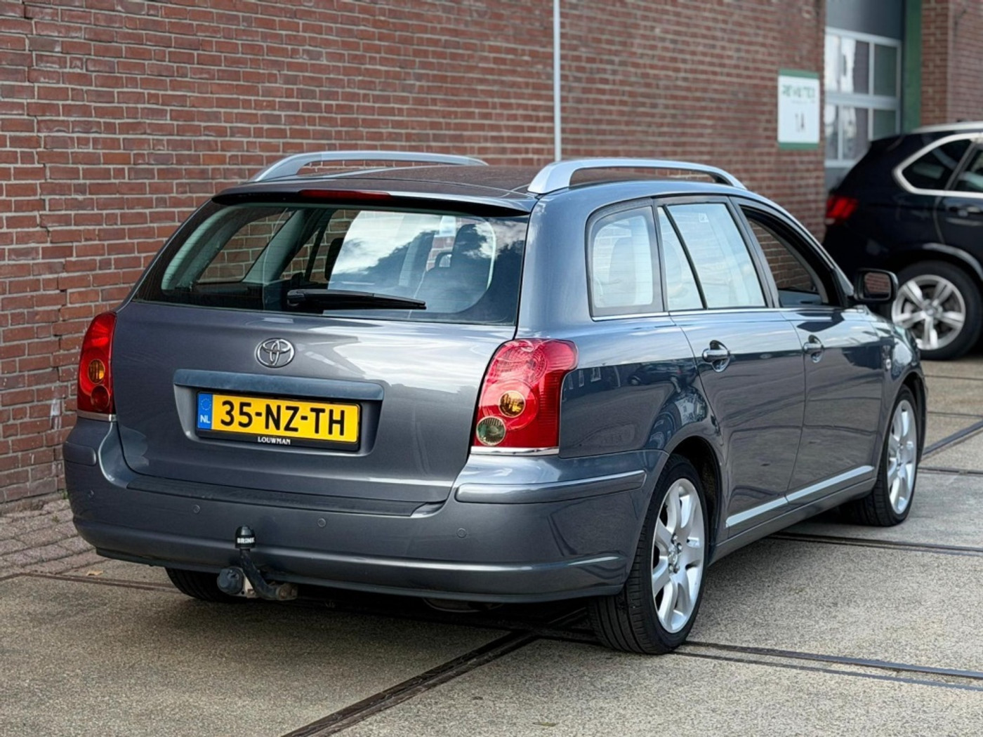 Foto van Toyota Toyota Avensis