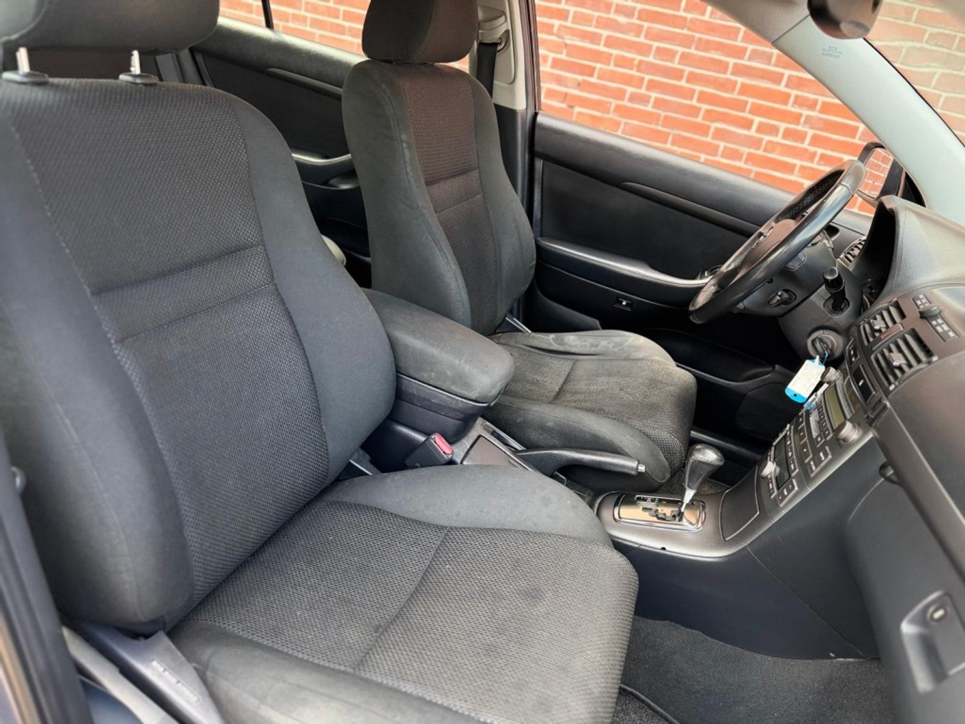 Foto van Toyota Toyota Avensis