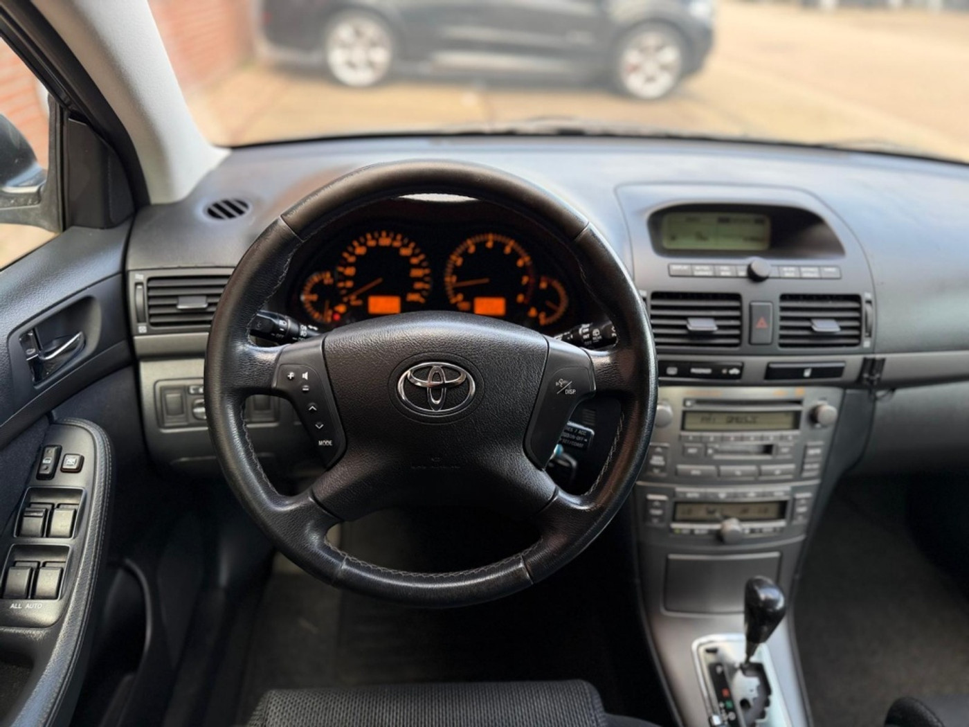 Foto van Toyota Toyota Avensis