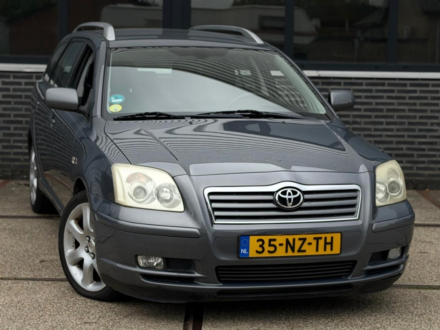 Foto van Toyota Toyota Avensis