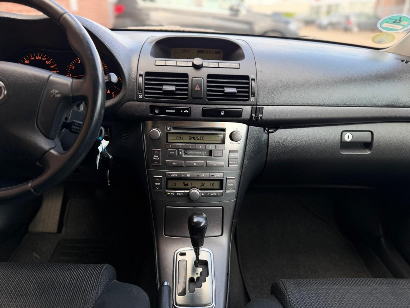 Foto van Toyota Toyota Avensis